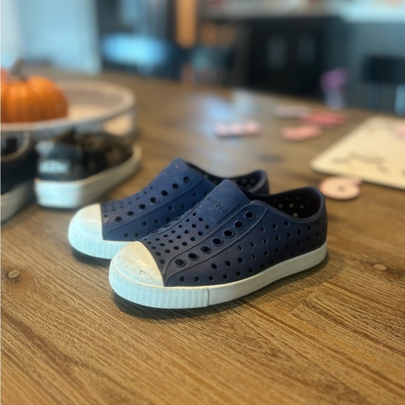 Native Kids Dark Blue Slip-On Shoes - Picture 1 of 2